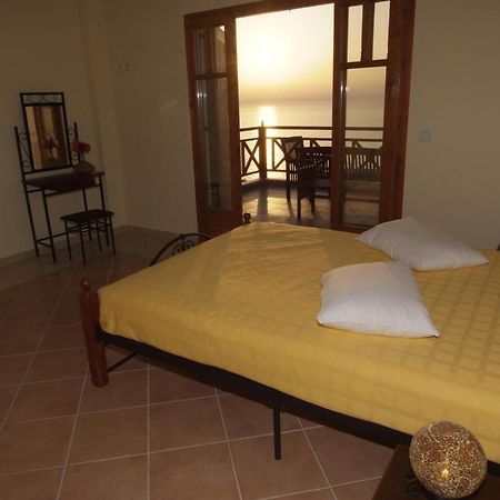 Irida Villa Armenistis  Luaran gambar